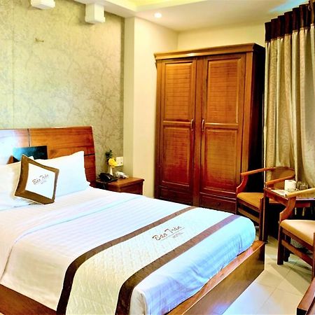 Bao Tran Hotel Хошимин Екстериор снимка