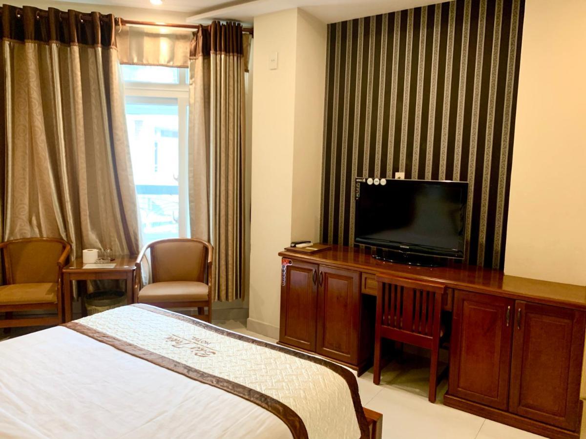 Bao Tran Hotel Хошимин Екстериор снимка