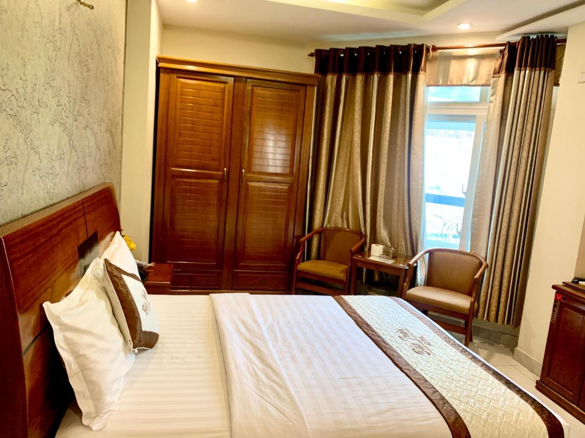 Bao Tran Hotel Хошимин Екстериор снимка